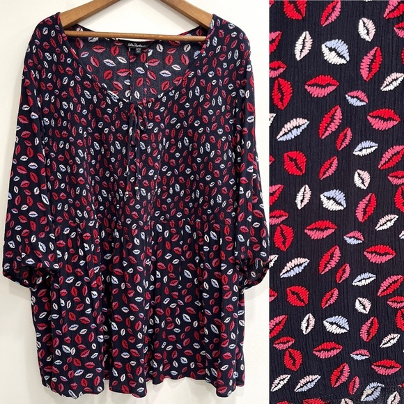 Ulla Popken Smocked Lip Print Blouse Tunic Top Flowy 3/4 Sleeves Size 20/22 - Picture 1 of 12